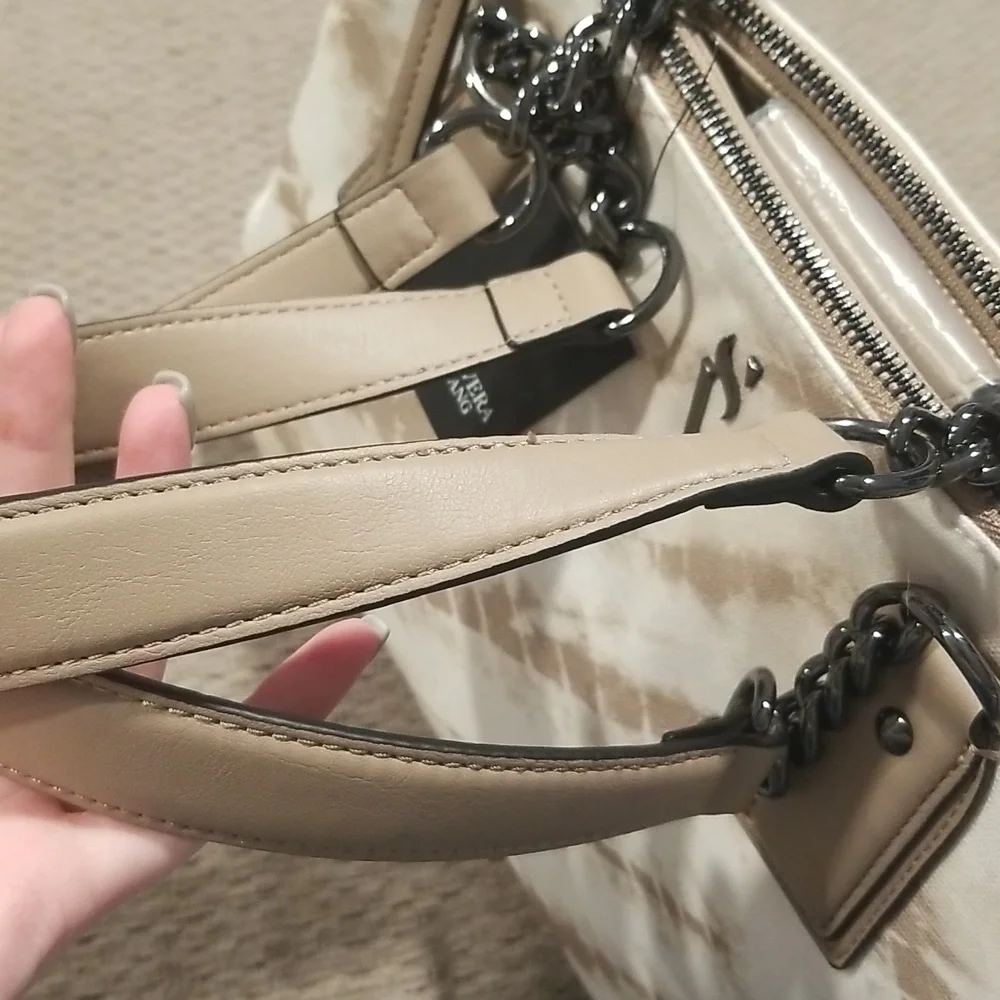 Vera Wang Satchel Purse - Picture 11 of 16